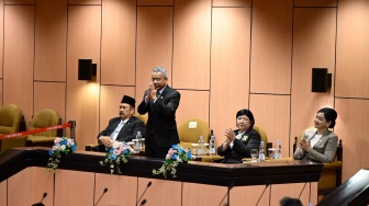 Suahasil Lanjutkan Rapat dengan DPD RI usai Purbaya Dicopot Mendadak oleh Prabowo