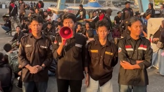 BEM FST USN Kolaka Soroti Persoalan Banjir Lamedai-Dugaan Kekerasan Terhadap Massa Aksi