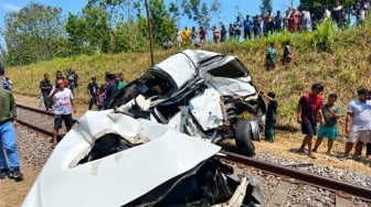 KA Ijen Ekspres Tertemper Mobil di Jember, Satu Orang Tewas Meninggal