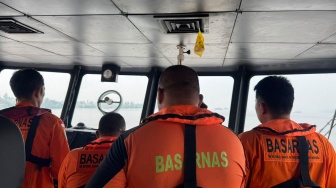 Badan KM Virgo Transport 8 Tak Lagi Terlihat di Permukaan, Sonar Jadi Andalan Tim SAR