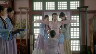 Drakor Bisa Kenalkan Budaya Korea pada Dunia, Kenapa Indonesia Belum?