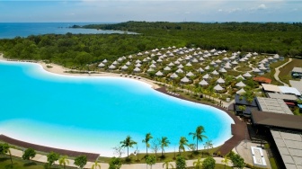 Bintan Bukan Cuma Pantai, Ada Jejak Sejarah Melayu hingga Blue Lake yang Unik