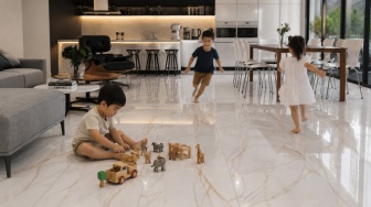 Bukan Cuma Soal Motif, Ini yang Perlu Dipertimbangkan Saat Memilih Keramik Rumah Agar Lebih Higienis