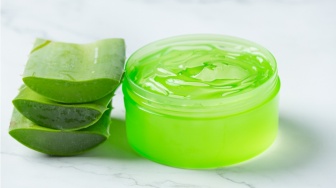 Hempaskan Kemerahan, 5 Korean Aloe Vera Gel yang Ampuh Menenangkan Kulit