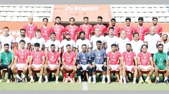 Pelatih Thomas Dooley Minta Fans Bangladesh Realistis: Tidak Mudah Kalahkan Timnas Indonesia