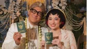 Heboh Pernikahan Andre Taulany dan Amanda Rigby: Ketika Selisih Usia Jadi Cermin Standar Ganda Kita