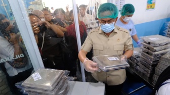 Canggih! Ompreng Makan Bergizi Gratis di Solo Lewati Sinar UV dan Disegel 360 Derajat