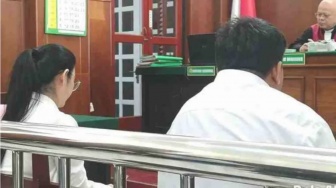 Tok! Dua Terdakwa Penipuan Investasi Rp5 Miliar Divonis Penjara