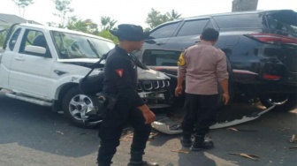Belum Cetak Laba, Pikap Kopdes Blitar Hancur Ditabrak Fortuner: Kades Bingung Ganti Rugi Rp85 Juta