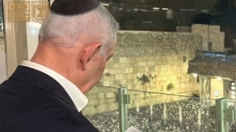 Benjamin Netanyahu Injak Kaki ke Masjid Al-Aqsa, Hamas Murka: Provokasi Terang-terangan