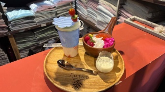 Kala Ceri dan Tomat Jadi Inspirasi Karya Fesyen, Instalasi, hingga Kuliner