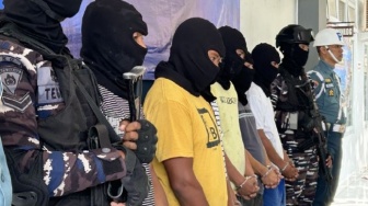 Dibekingi Siapa? 3 Ton Sianida Asal Filipina Masuk Gorontalo
