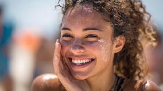 5 Pilihan Sunscreen Korea Antioksidan untuk Kulit Glowing dan Terlindungi