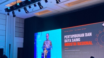 Empat Badai Hantam Industri Nasional: Impor hingga Daya Beli