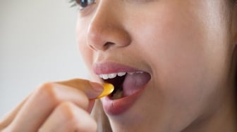 6 Rekomendasi Vitamin Terbaik untuk Daya Tahan Tubuh, Biar Nggak Gampang Drop!