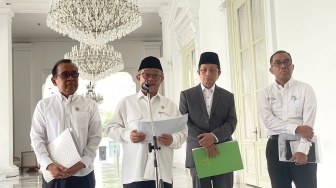 Sekolah Gratis Hanya untuk SPP? Ini Penjelasan Lengkap Mendikdasmen Soal Seragam dan Ekskul