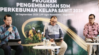 Pembukaan Sawit Dicap Pemicu Karhutla, Lahan Terlantar Diklaim Justru Jadi Ancaman