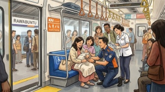 Penumpang Melahirkan di Dalam KRL, Perjalanan Sempat Dihentikan di Stasiun Rawabuntu