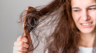 Apakah Rambut Rontok karena Stres Bisa Tumbuh Kembali? Ini Penjelasannya
