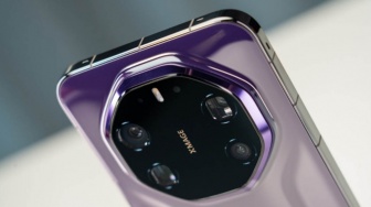 Intip Spek Huawei Mate 90 RS Ultimate: Kamera Periskop 200 MP dan Zoom Optik 12x Jadi Sorotan