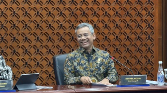 Suahasil Minta BUMN Kemenkeu Tak Cari Untung lewat Suku Bunga Deposito Tinggi
