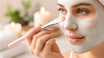 Anti-Breakout! 5 Masker Mugwort Kemasan Tube Redakan Jerawat dan Kemerahan