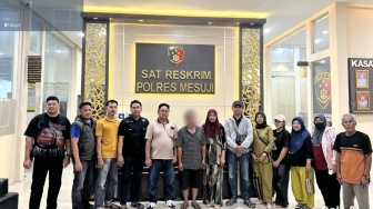 Tak Terima Hasil Sabung Ayam, Pria di Mesuji Tembak Lawan dari Jarak 2 Meter