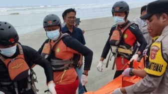 Lagi, Mayat Tanpa Identitas Ditemukan di Pesisir Pantai Mukomuko Bengkulu