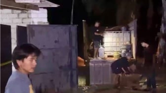 Berawal dari Motor Warga Sering Mogok, Polisi Bongkar Gudang Pengoplos BBM Subsidi di Lampung Tengah