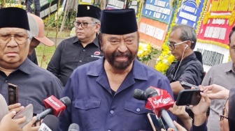 Kenangan Surya Paloh Pernah Larang Guruh Soekarnoputra Jadi Ketum Partai