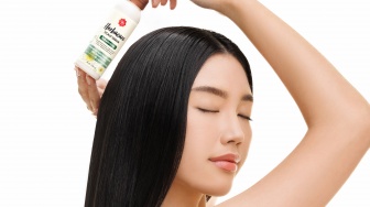 Serum Rambut Viva Manfaatnya Apa? Ini 2 Varian untuk Perawatan Kulit Kepala
