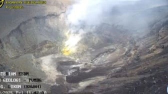 Status Waspada, Puluhan Kali Gempa Vulkanik Guncang Gunung Lokon dalam Sehari