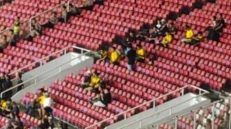 Suasana GBK Terkendali, Suporter Malaysia Merasa Lebih Aman Jelang Lawan Timnas Indonesia