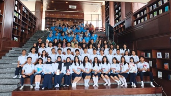 Tugas Sekolah Berbuah Dua Buku, Siswa SMA Kemala Bhayangkara Gunungsindur Tembus Dunia Literasi
