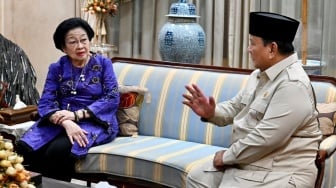 Prabowo Takziah ke Kediaman Megawati, Sampaikan Belasungkawa Atas Berpulangnya Guruh