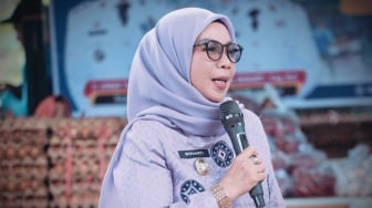 SF Hariyanto Panggil Wabup Kampar Buntut Tegur Guru Viralkan Sekolah Tripleks