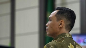 Jaksa Soroti THR Rp568 Juta, Bupati Nonaktif Cilacap Syamsul Auliya Rachman Dituntut 7 Tahun Penjara
