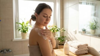 Ingin Glow Up? Ini 5 Body Lotion Bengkoang untuk Kulit Cerah dan Lembap