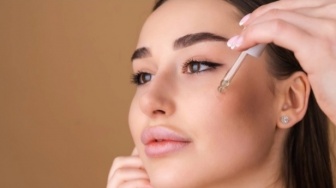 Jerawat dan Bekasnya Hempas! 4 Serum Azeclair Alternatif Kulit Berjerawat
