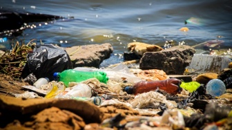 Hentikan Plastik ke Laut Saja Tak Cukup, Sampah Lama Bisa Berubah Jadi Mikroplastik