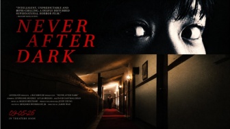Review Never After Dark: Licik Memainkan Formula Horor yang Sudah Familier