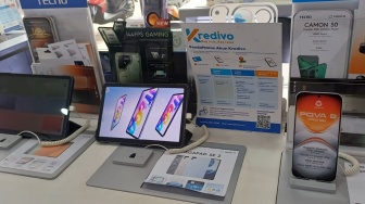 Rupiah Rp18.000, Warga Mulai Selektif Beli HP