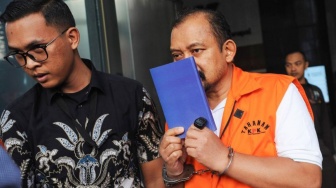 KPK Periksa Pengurus Perusahaan Terkait Kasus Dugaan Pemerasan Bupati Pemalang