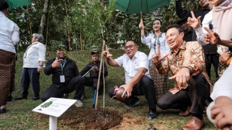 Menteri LH Soroti Ekowisata yang Selaras dengan Alam, dari Dusun Bambu hingga Megamendung