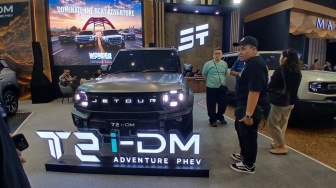 Mengulik JETOUR T2 i-DM di GIIAS Semarang, PHEV dengan Jarak Listrik 90 Km