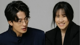 Aktor Koo Kyo Hwan dan Sutradara Yi Ok Seop Ungkap Sudah Menikah Sejak 2022