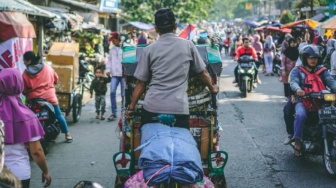 Jeritan Ekonomi Akar Rumput: Pertumbuhan yang Gagal Menetes