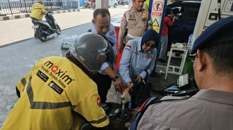 250 Pengemudi Ojol di Makassar Dapat BBM Gratis