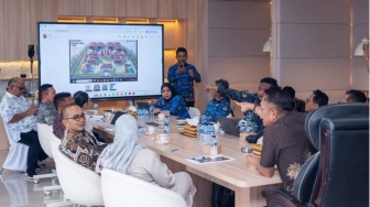Wamensos Agus Jabo Kawal Kesiapan Tiga Daerah Ajukan Sekolah Rakyat