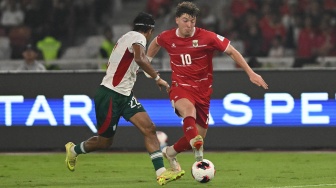 Yunus Nusi Sampai Turun ke Lapangan Perkara Injury Time 2 Jadi 7 Menit